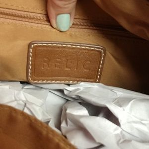 Relic Bags - Relic, EUC handbag,13 inches wide,10 inches long Relic Bags - Relic, EUC handbag,13 inches wide,10 inches long